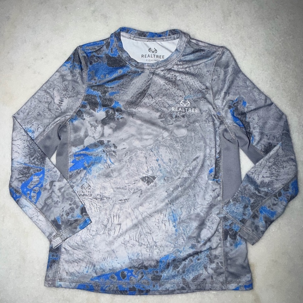 Realtree Kids Long Sleeve Fishing Swim Casual Drifit Rashguard Boys Medium